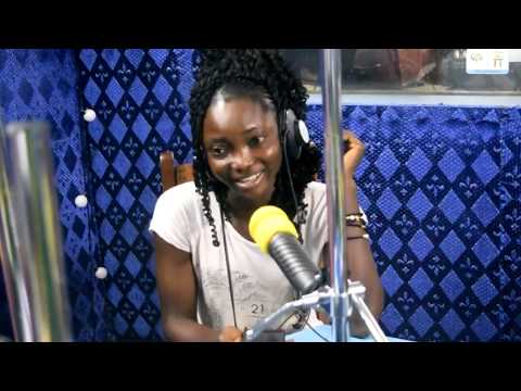 SPORTFM TV - HAPPY HOLLYDAY : BLANCHE LA CAPITAINE ADJOINT DE BLACK STONE INVITEE PAR ROMEO YETOR